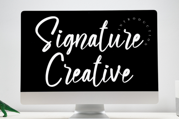 Signature Creative: A Handwritten Font for Elegant Web Design